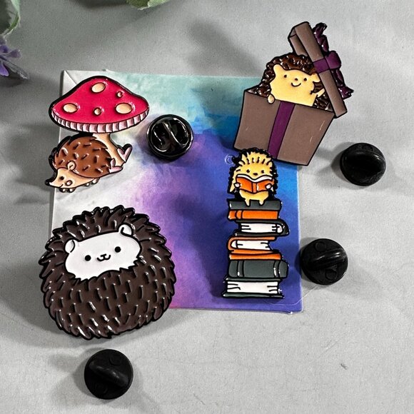 HedgeHog Lapel Pin Gift Set Book Mushroom Brooch Badge Accessories Jewelry READ - Picture 2 of 7